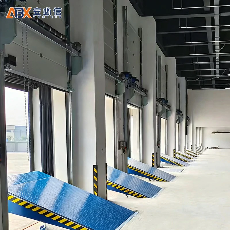 昆玉铝合金提升门
